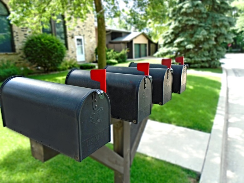 Картинка с почтовыми ящиками